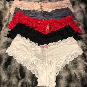 VS Cheeky lace underwear